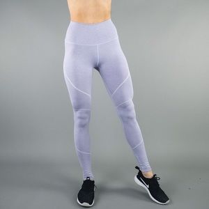 Alphalete revival V2 (XS) in lilac